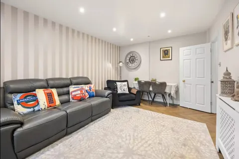 Wohnung 110 m² in Saragossa (2/19)