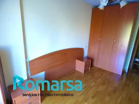 Pis de 90 m² a Àvila