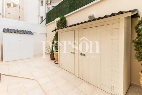 Appartamento 124 m² a Valencia