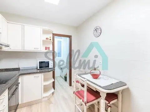 Appartamento 102 m² a Oviedo