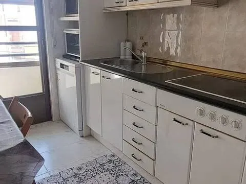 Habitació de lloguer, Àvila