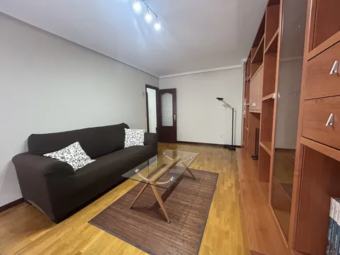 Pis de 97 m² a Oviedo