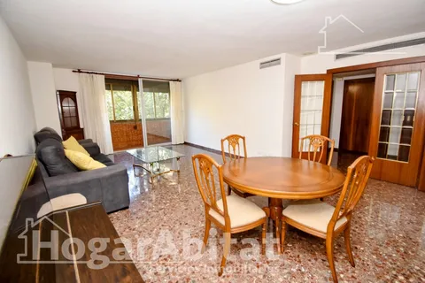 Pis de 161 m² a València
