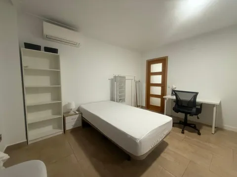Habitació de lloguer, Villanueva de la Cañada