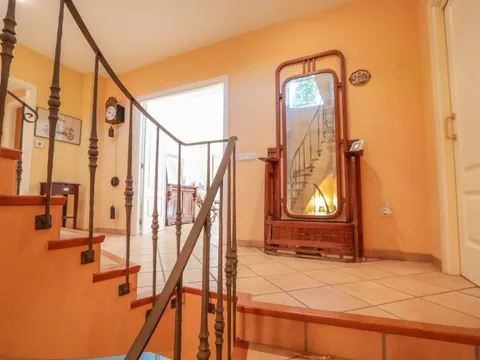 Casa 268 m² a Rocafort