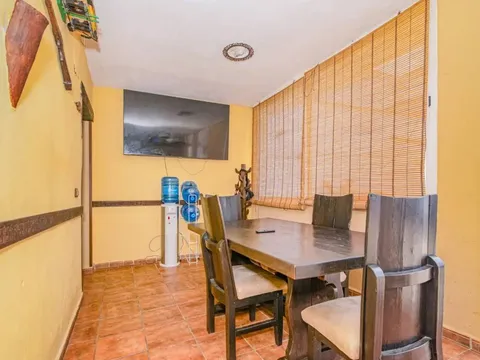 Casa de 350 m² a Las Gabias