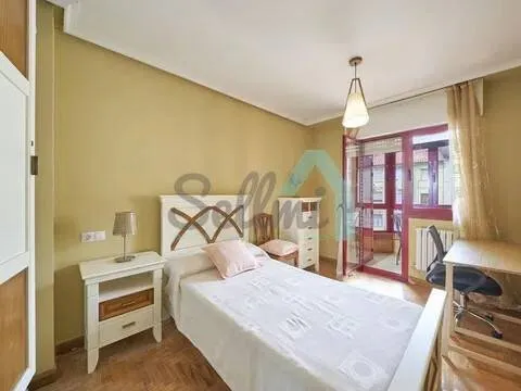Appartement 104 m² à Oviède