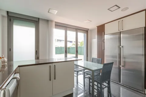 Casa de 240 m² a Aranguren