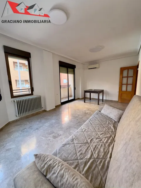 Piso de 100 m² en Albacete