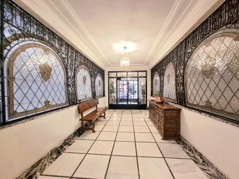 Flat 128 m² in Madrid