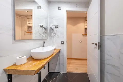 Квартира 55 м² у Барселоні (2/19)