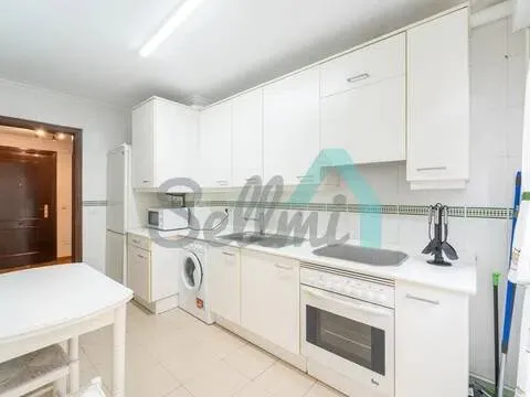 Pis de 75 m² a Oviedo