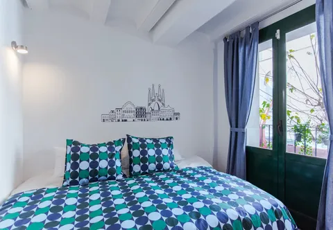 Room for rent, Barcelona (2/9)
