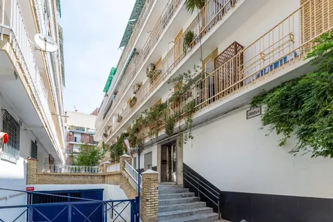 Pis de 98 m² a Granada