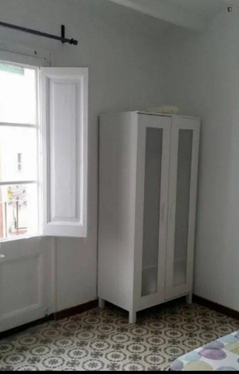 Habitación en alquiler, Barcelona (2/8)