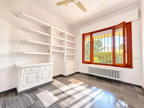 Casa de 1076 m² a Còrdova