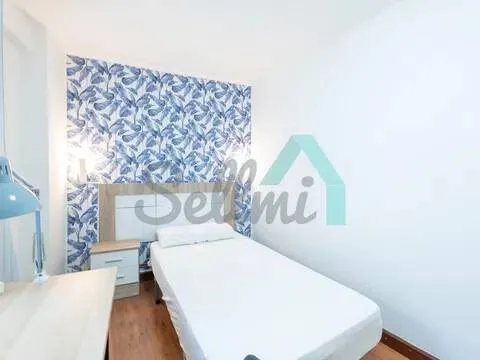 Pis de 127 m² a Oviedo