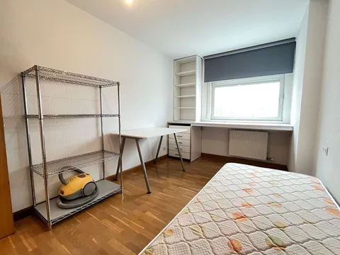 Pis de 78 m² a Pamplona