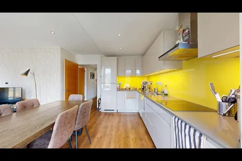 Pis de 100 m² a Torrevella