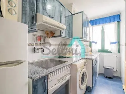 Pis de 48 m² a Oviedo