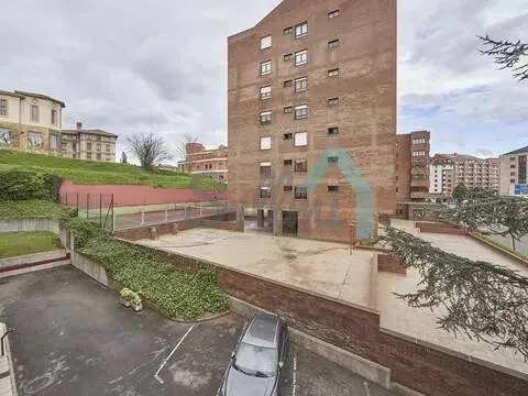 Pis de 123 m² a Oviedo