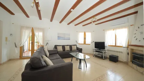 Casa de 141 m² a Pego