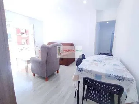 Pis de 130 m² a Oviedo