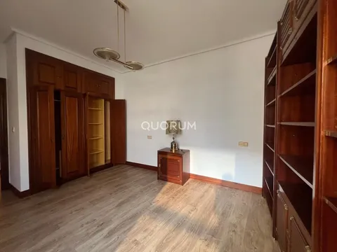 Apartamento 166 m² em Bilbau (4/24)