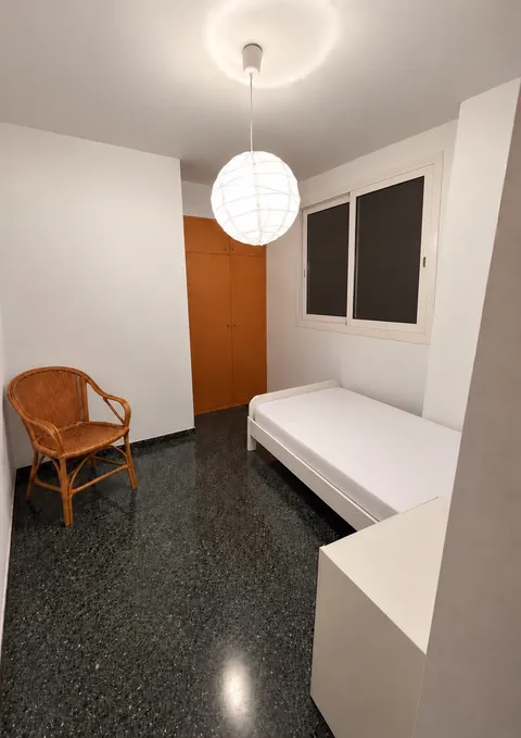 Chambre à louer, Manrèse