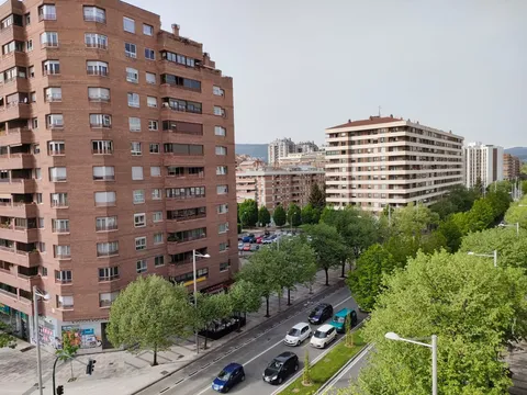 Pis de 75 m² a Pamplona