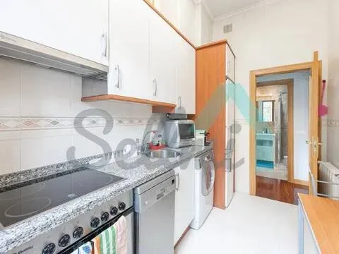 Pis de 82 m² a Oviedo