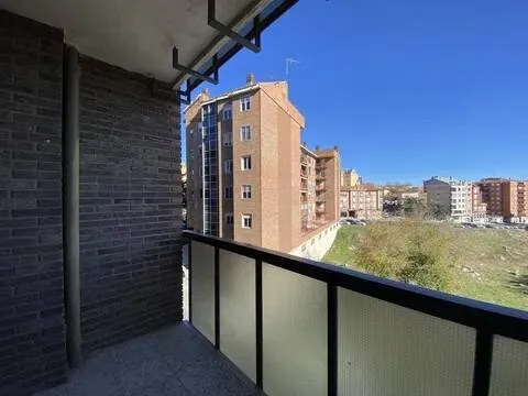 Appartamento 119 m² a Ávila