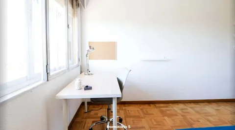 Zimmer zur Miete, Madrid (3/15)