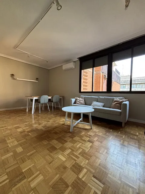 Flat 63 m² in Madrid (3/22)