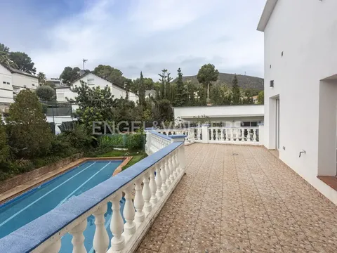 Casa de 434 m² a Castelldefels