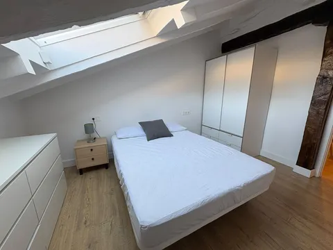 Pis de 85 m² a Sant Sebastià