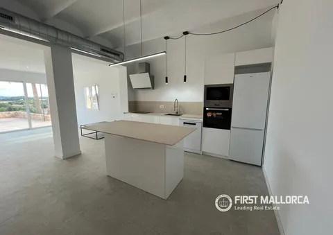 Pis de 280 m² a Lloret de Vistalegre