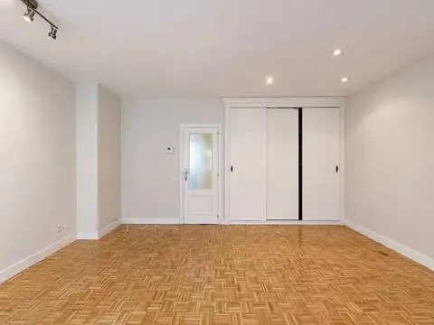 Wohnung 106 m² in Madrid (2/16)