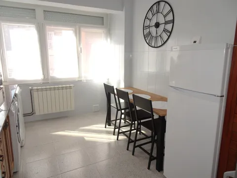 Habitació de lloguer, Gijón