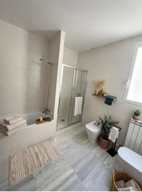 Appartamento 398 m² a Saragozza
