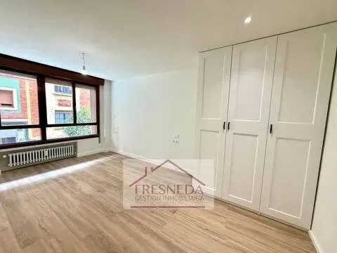 Pis de 49 m² a Oviedo