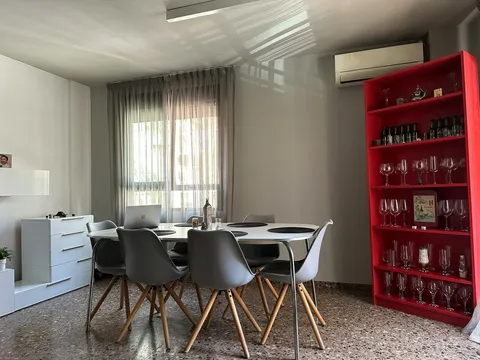 Chambre à louer, Valence