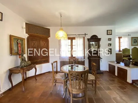 Appartement 380 m² à Nàquera / Náquera
