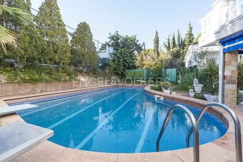 Casa de 434 m² a Castelldefels