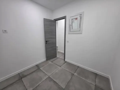 Appartamento 100 m² a Cerdanyola del Vallès
