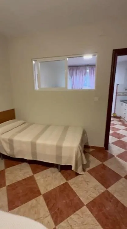 Wohnung 30 m² in Granada (2/7)