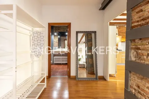 Wohnung 75 m² in Valencia