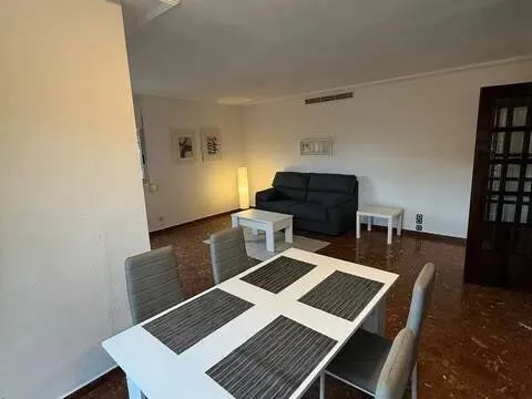 Wohnung 140 m² in Valencia