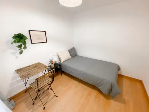 Zimmer zur Miete, Paterna