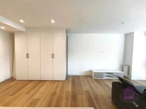 Pis de 85 m² a Sant Sebastià